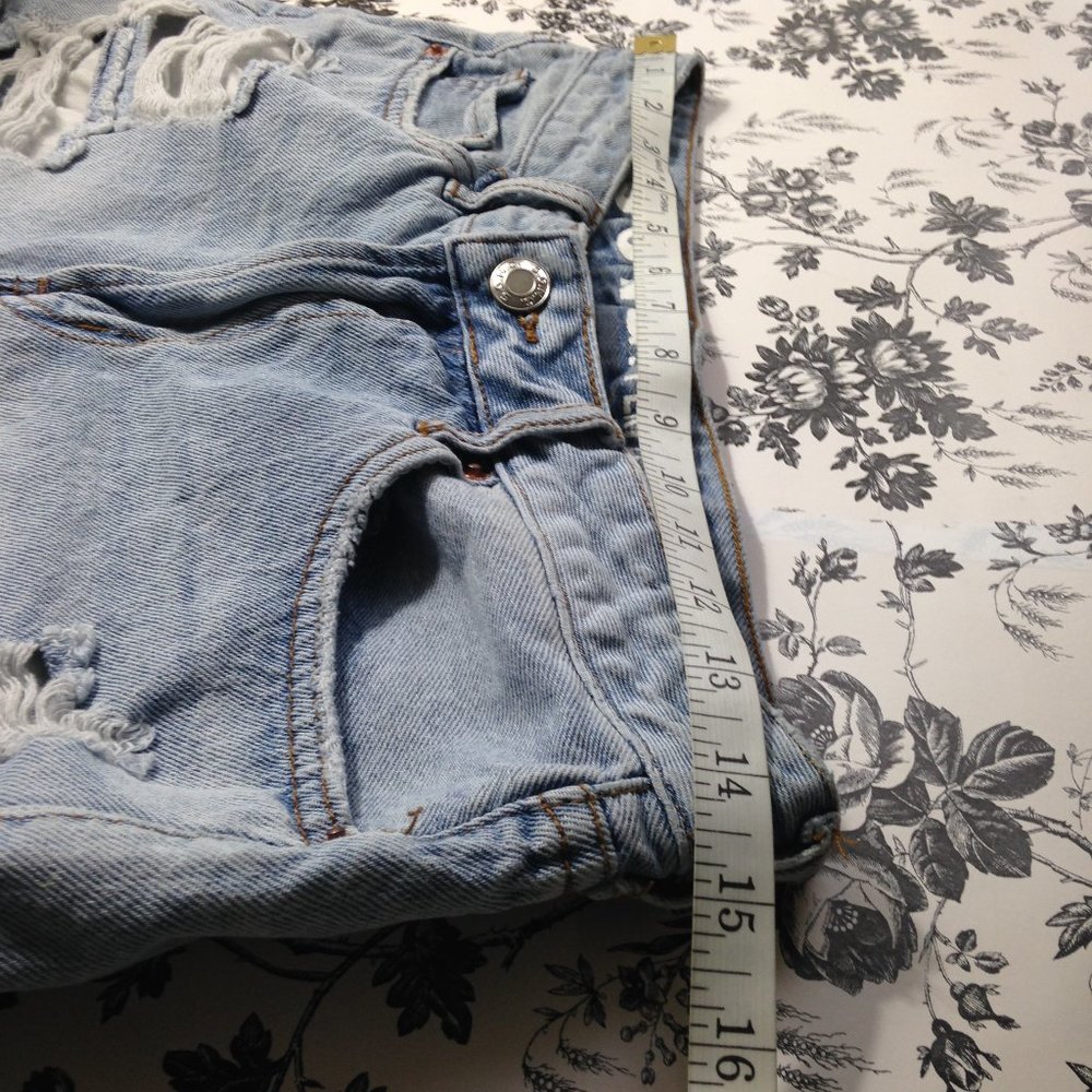 S.O.N.G Distressed Ripped Short Shorts - Picture 10 of 13